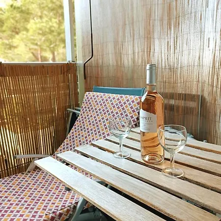 Tribuperez A Juan-antibes Апартаменты